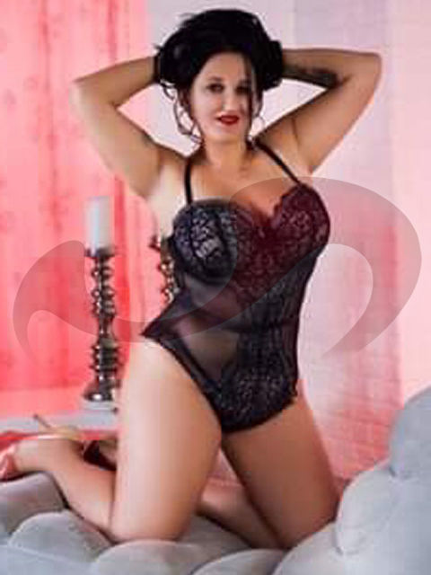 Kontaktanzeige Jasmina süßer Betthase  wieder im Love-Haus | Anal Sex | Griechisch